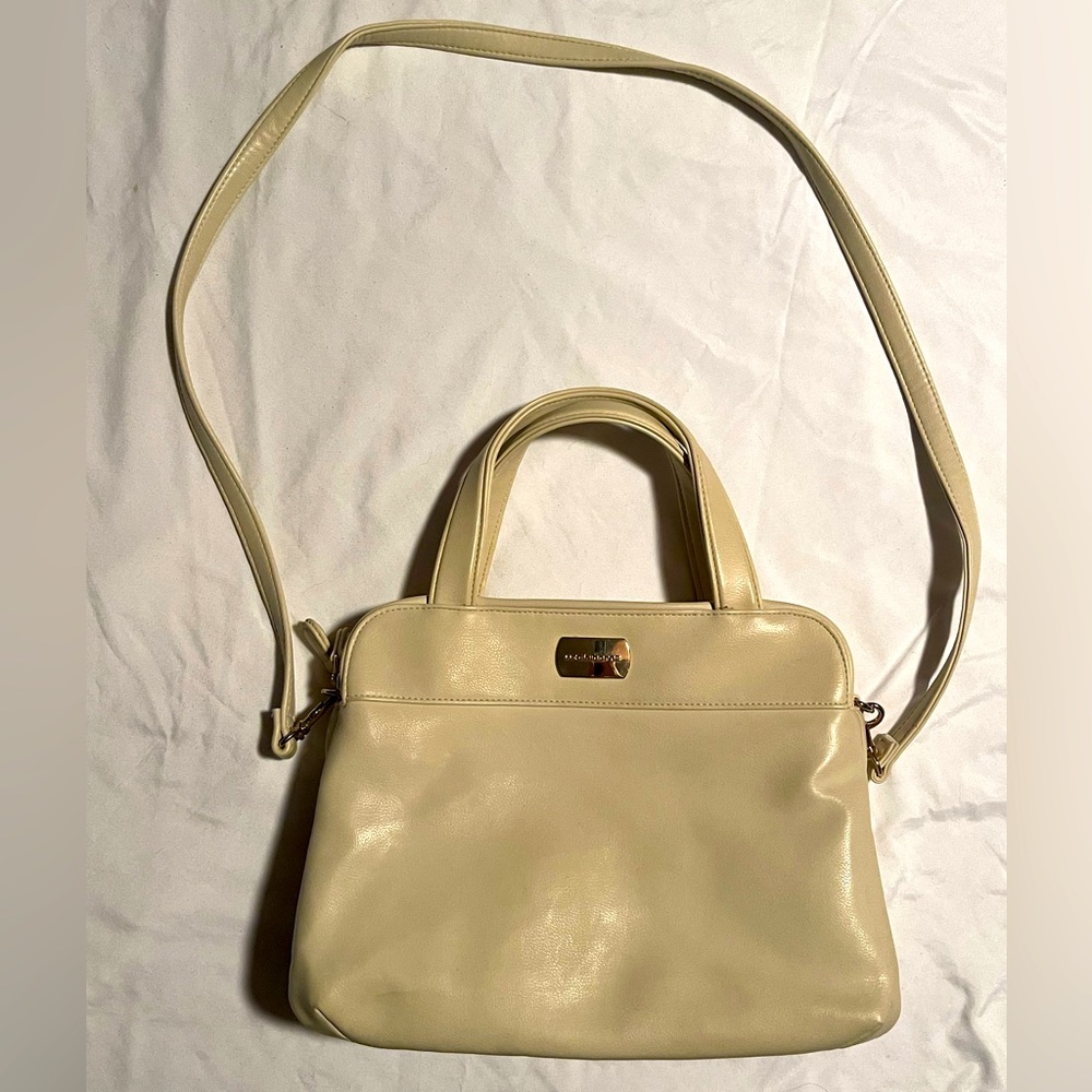 NWOT Liz Claiborne Convertible shoulder bag or handbag w detach strap 3 Sections